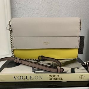 Guess Chain Flap Crossbody